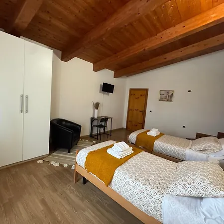 Il Glicine Campagnolo Bed & Breakfast